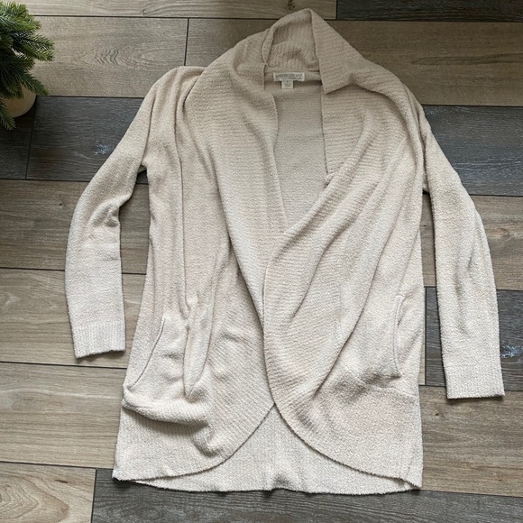 Barefoot Dreams Sweaters - Barefoot Dreams CozyChic Lite Cardigan | Size M